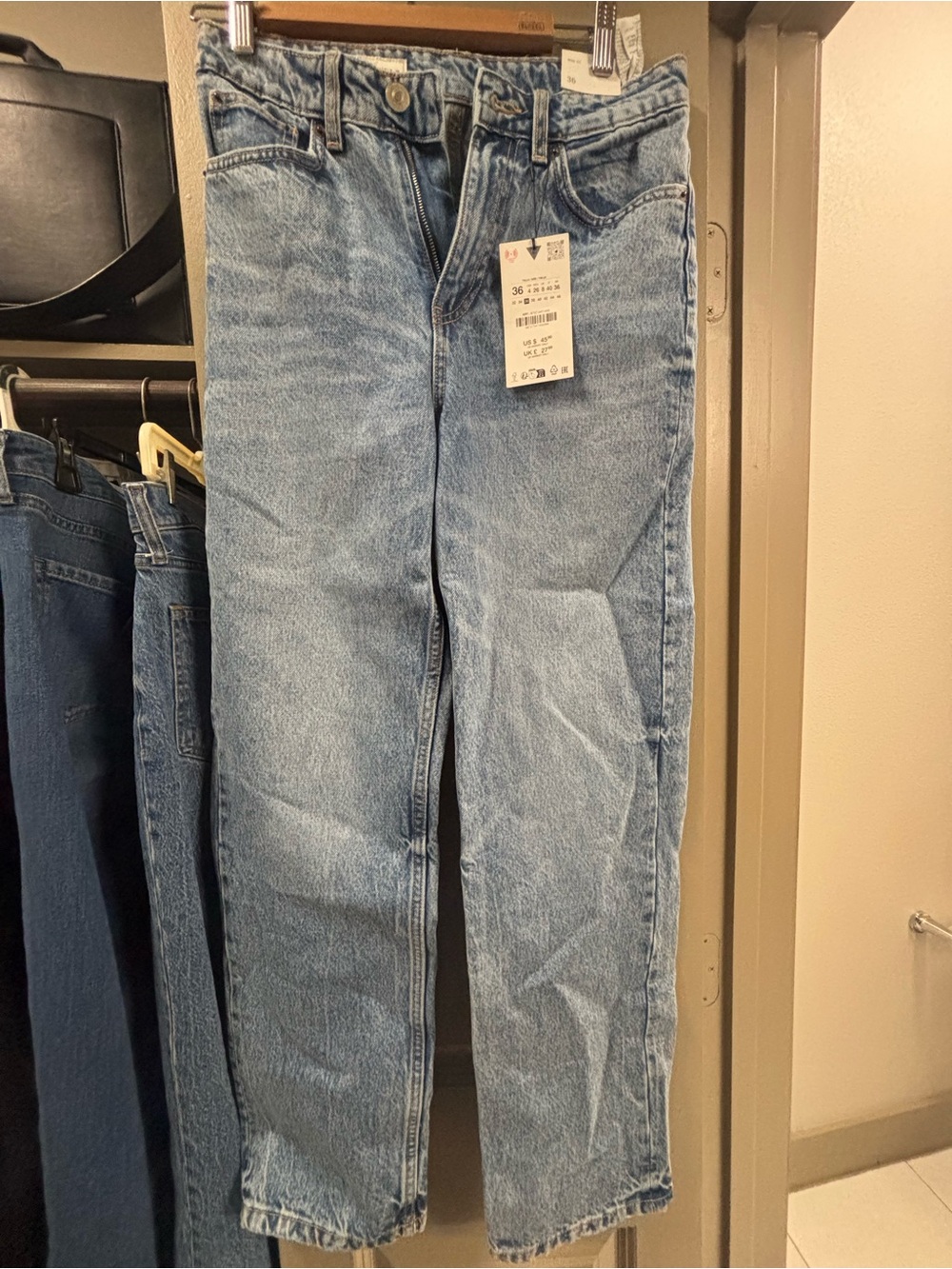 Zara Light Blue Relaxed Women's Jeans
